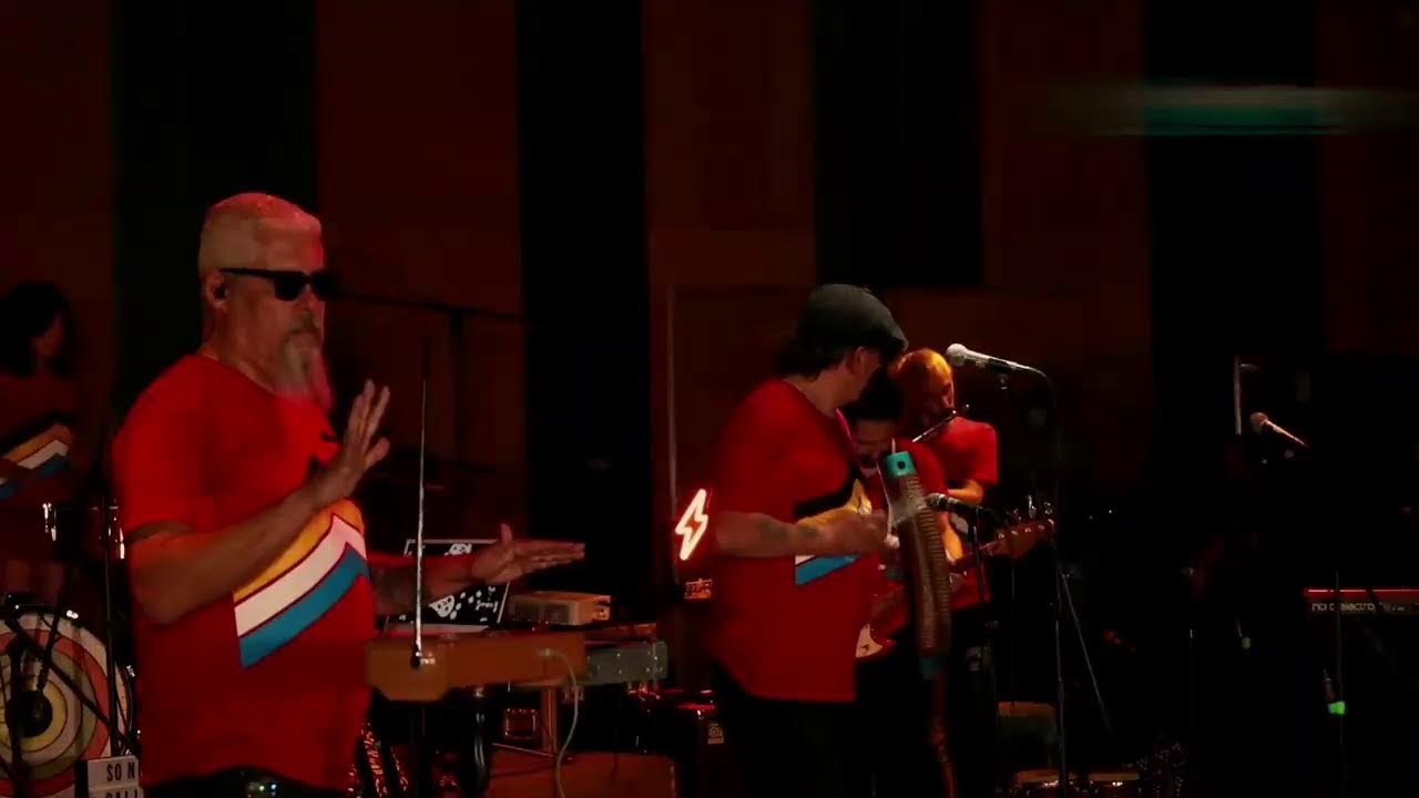 #Sesiones105 presenta: Sonido Gallo Negro