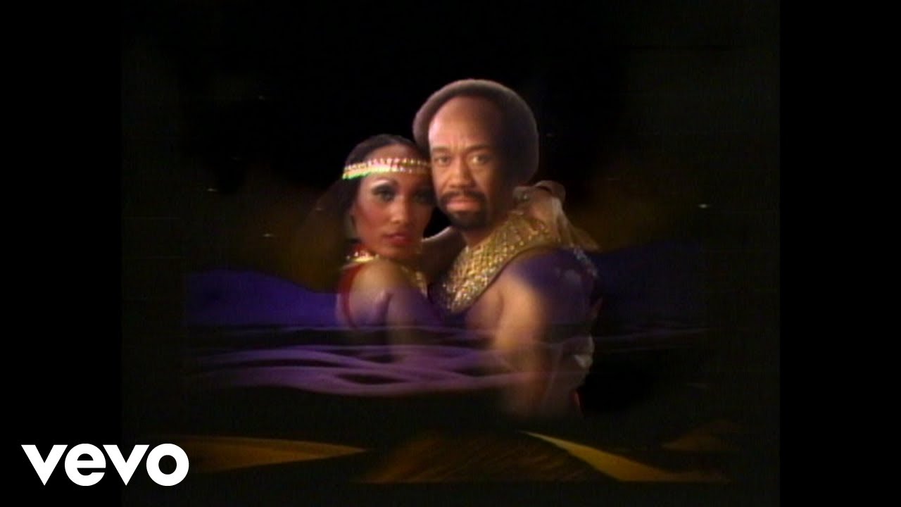 Earth, Wind & Fire - Fall In Love With Me (Official Video)