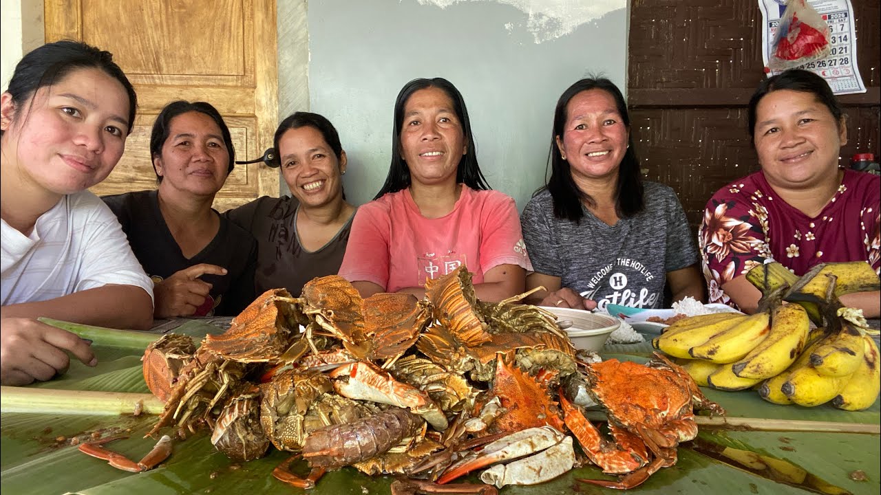 TANGHALIAN OVERLOAD GARLIC SEAFOOD WITH MARITES SISTERS.