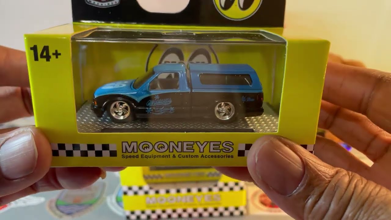 New M2 Moon Eyes  set drop.
