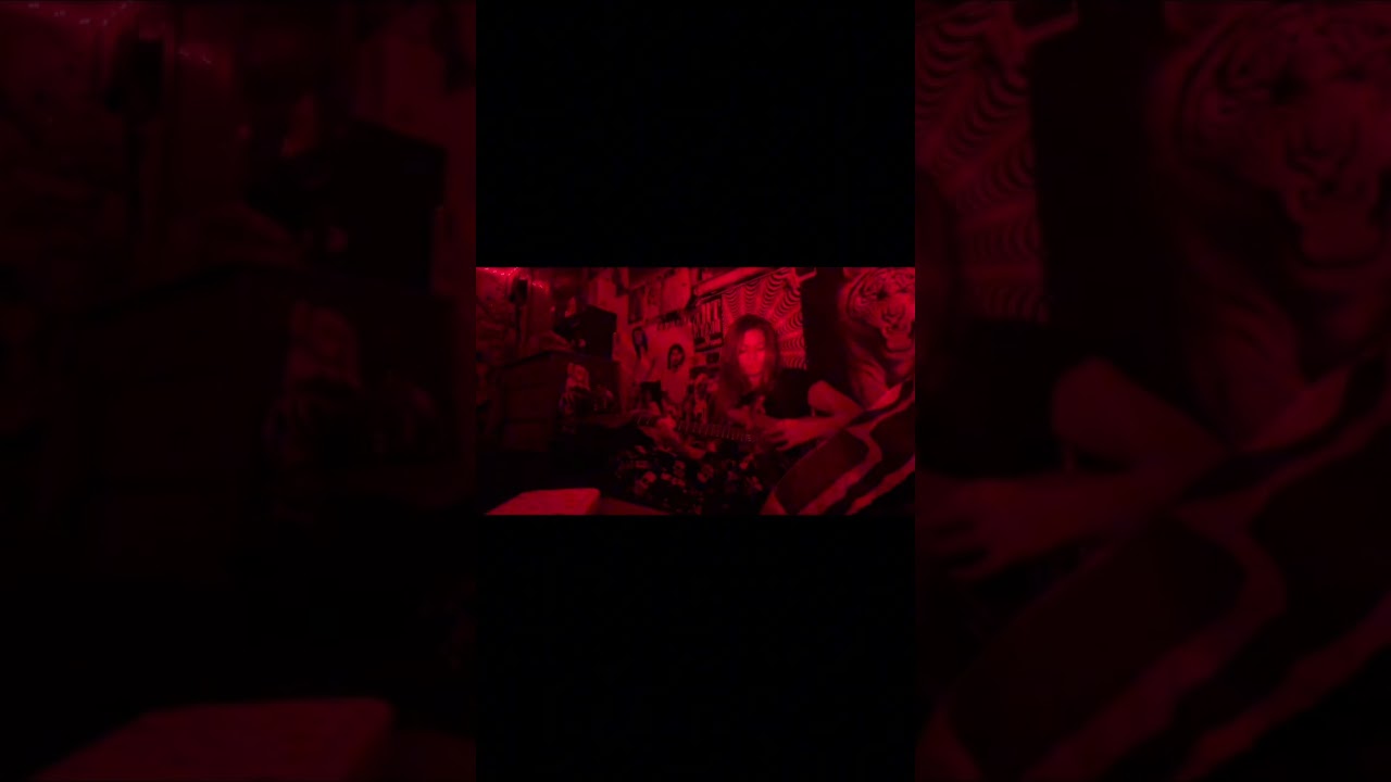 S*xtape- Deftones. 
