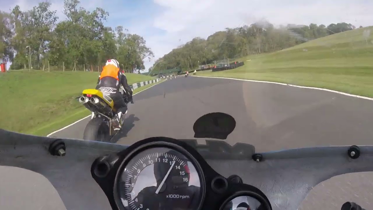 BMRC race 7 Saturday VFR400 NC30 Back of the grid start