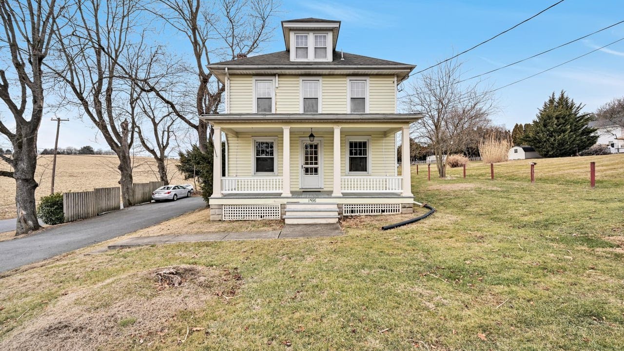 1596 New Danville Pike, Lancaster, PA