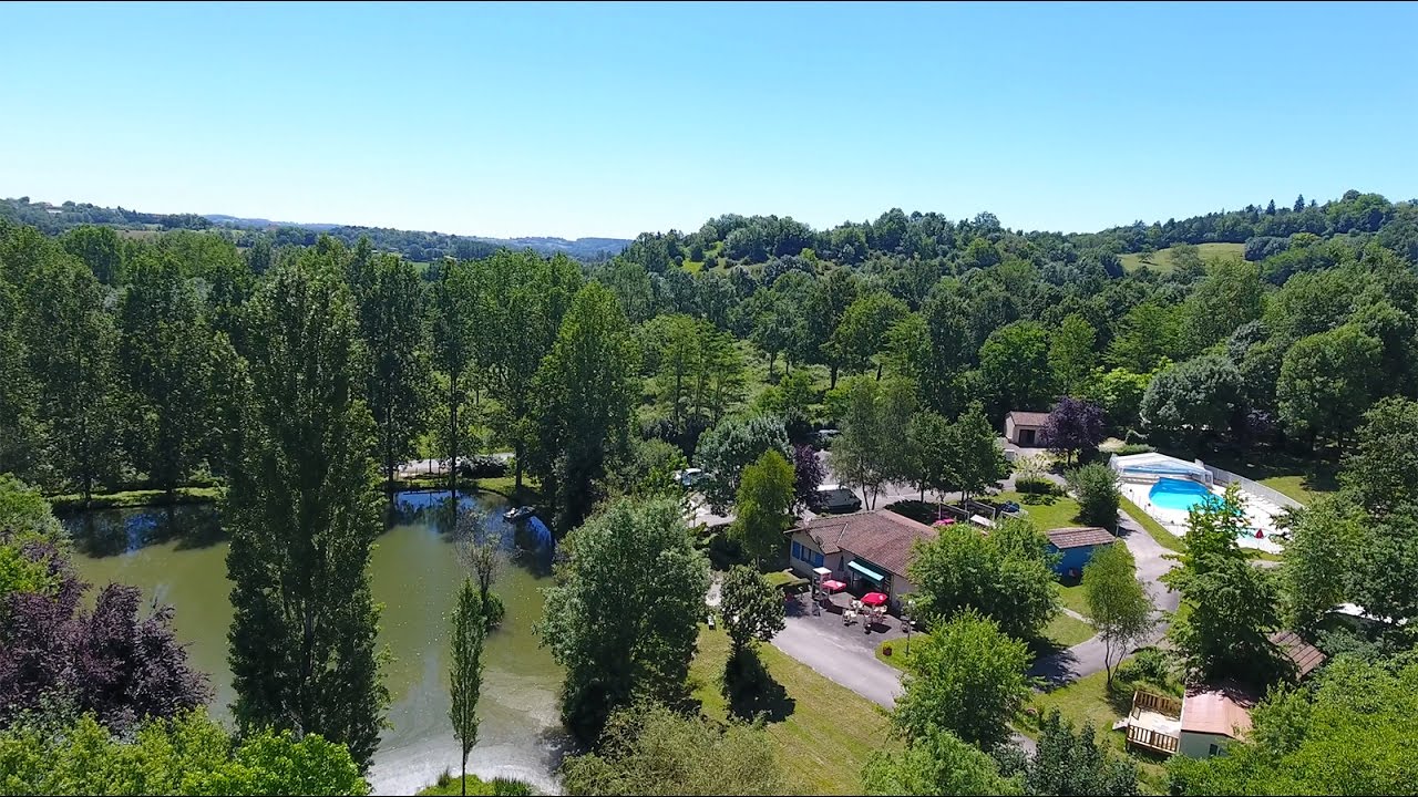Camping *** Le Repaire Thiviers en Dordogne