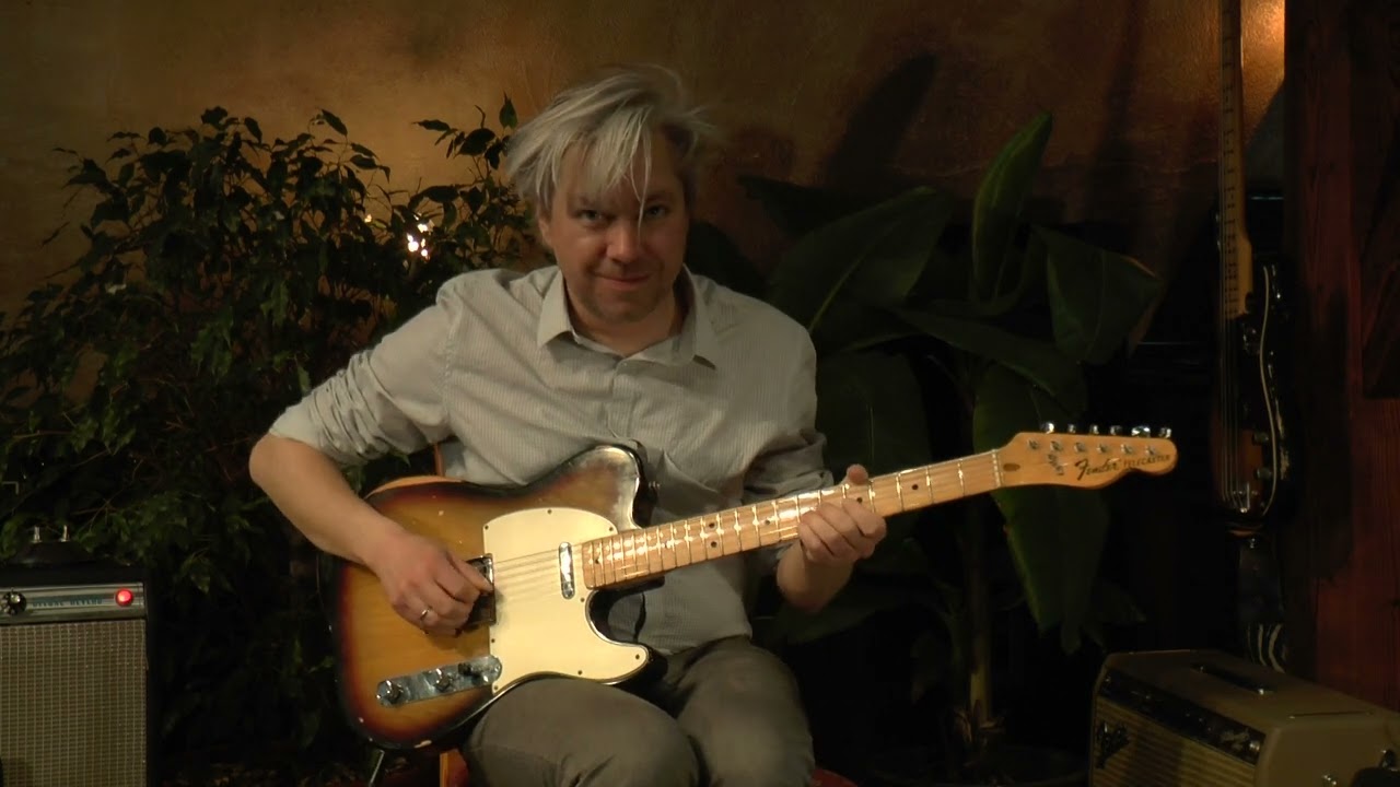 Fender Telecaster from 1974 in sunburst presented by Vintage Guitar Oldenburg and Tobias Hoffmann.