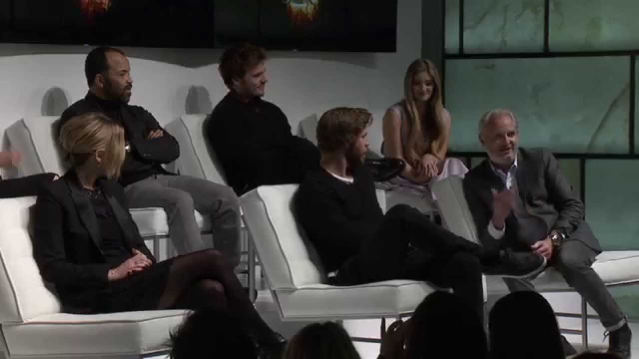 Mockingjay Part 1 - New York Press Conference (Part 6)