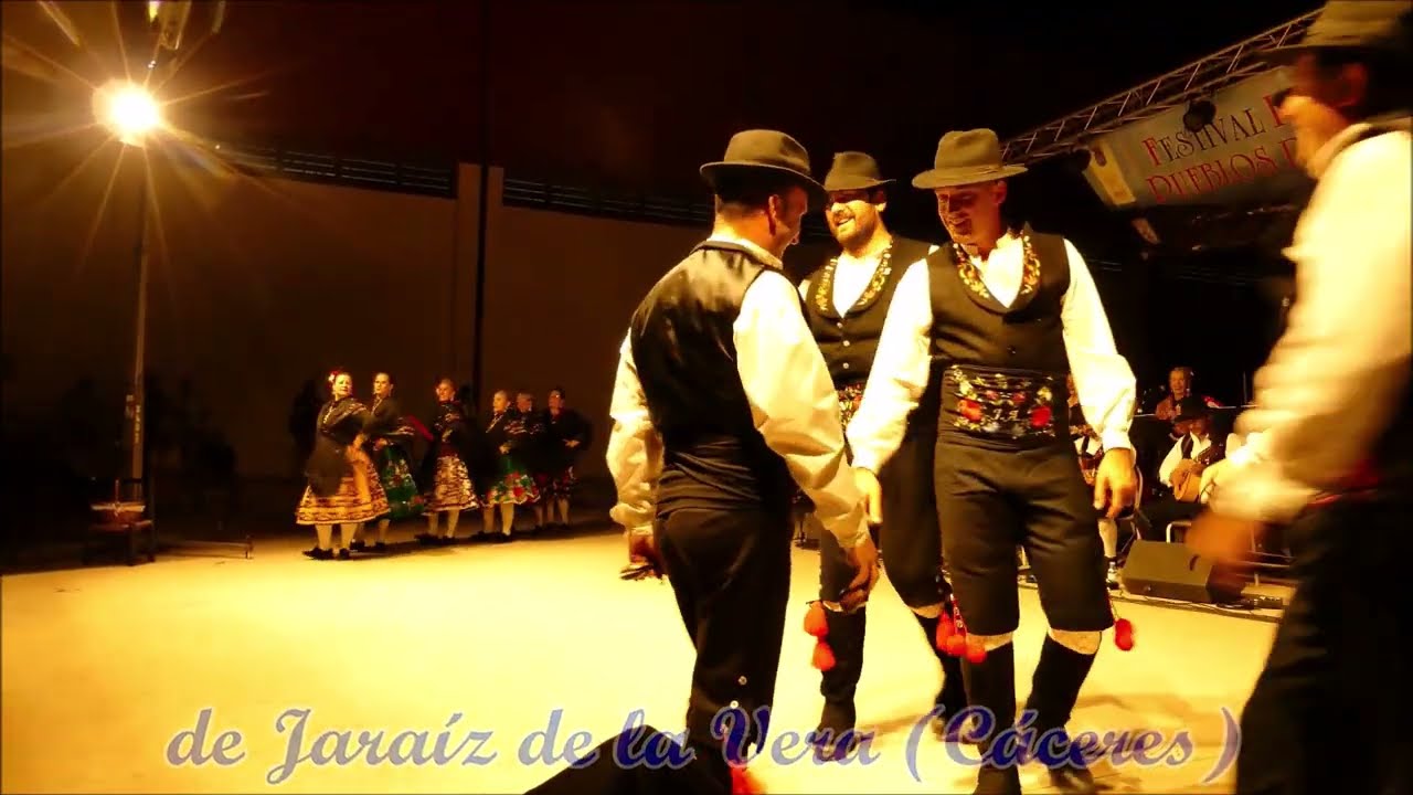 Festival Folk de los Pueblos del Mundo de Jaraíz de la Vera -COROS Y DANZAS LOS JARENTINOS - PUPURRI