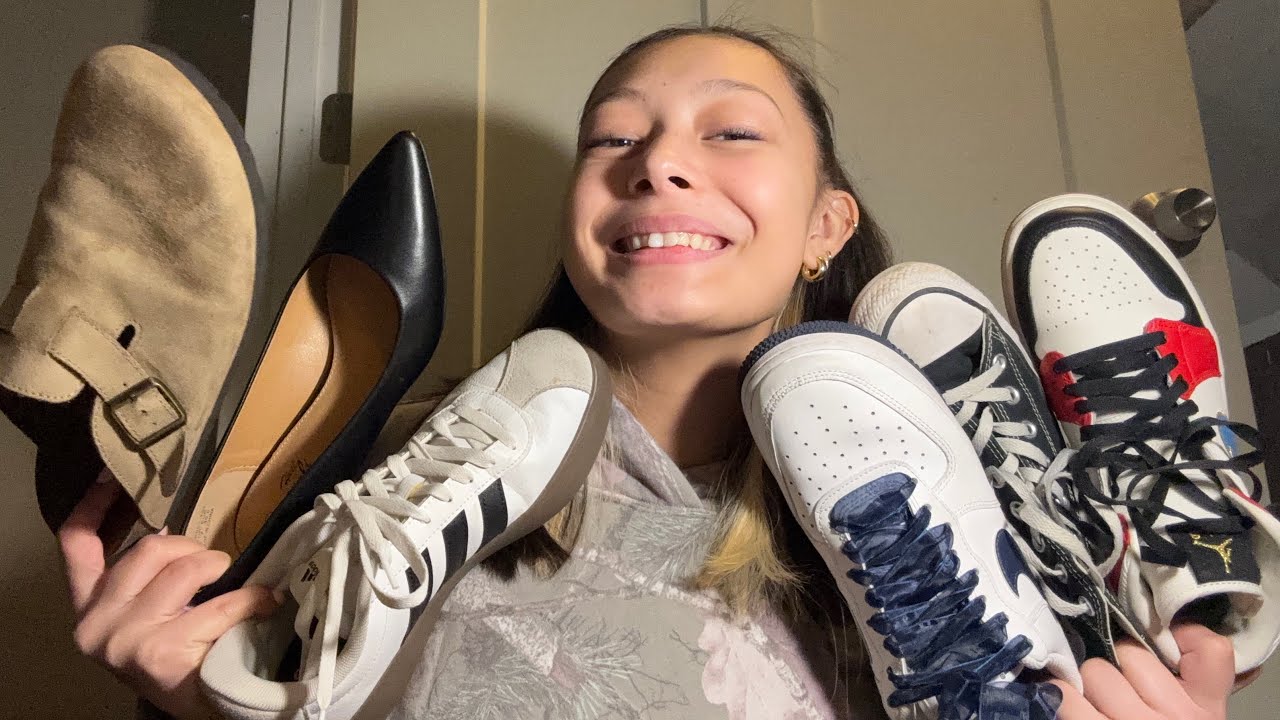 asmr on my shoes mostly tapping 