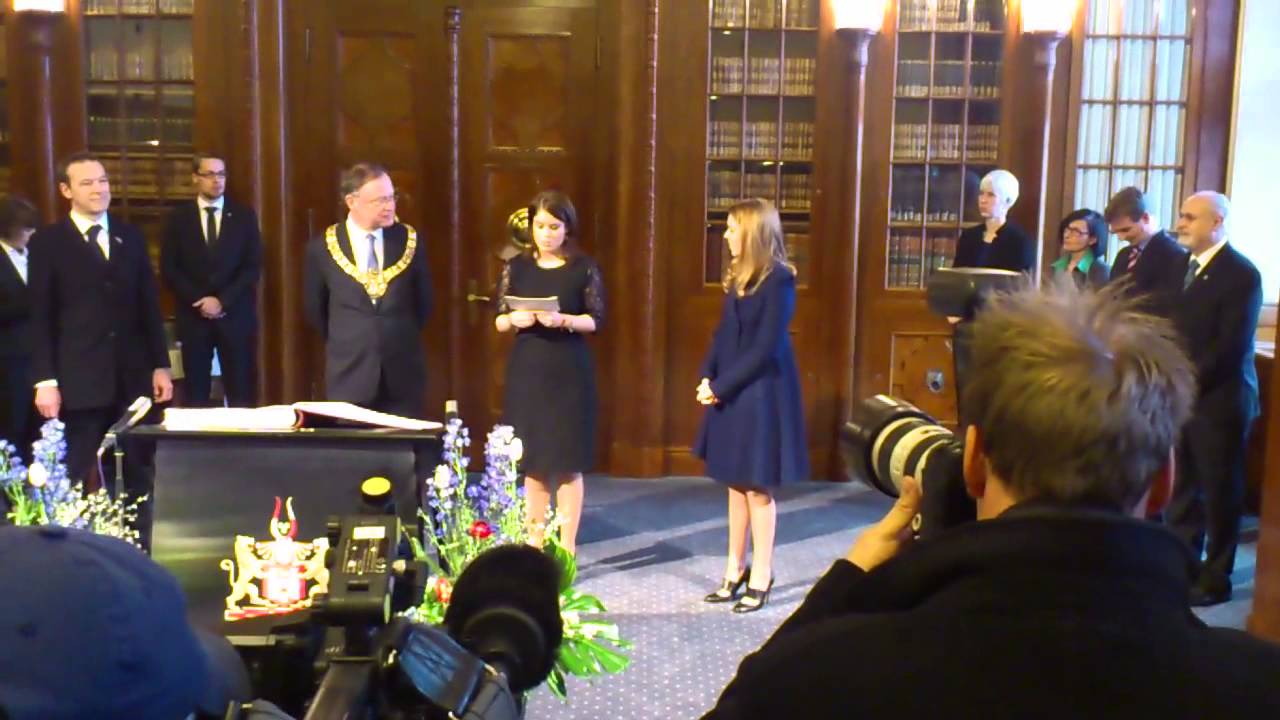 Princess Beatrice of York, Princess Eugenie of York