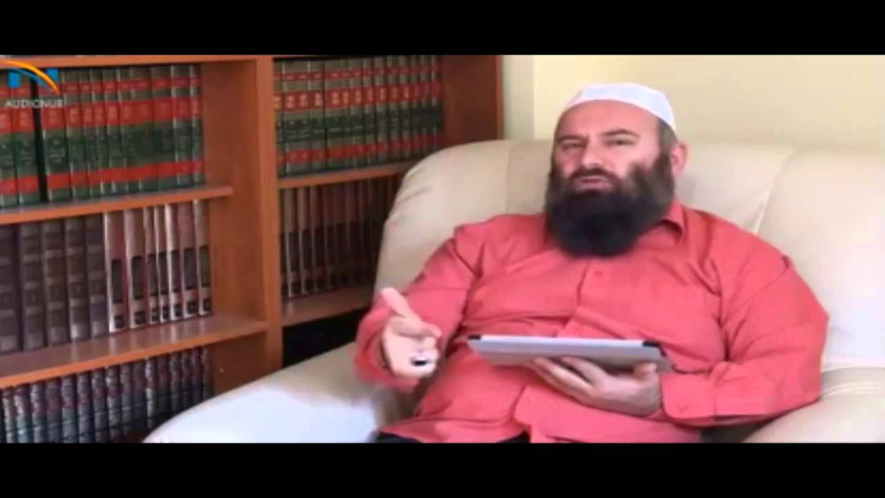 Cili është vendimi i sherijatit për të pamartuarin i cili bën zina - Hoxhë Bekir Halimi