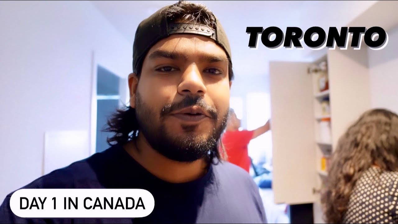 First Day in Canada: New Apartment, College Sneak Peek, and Toronto Delights! 🇨🇦🏠📚