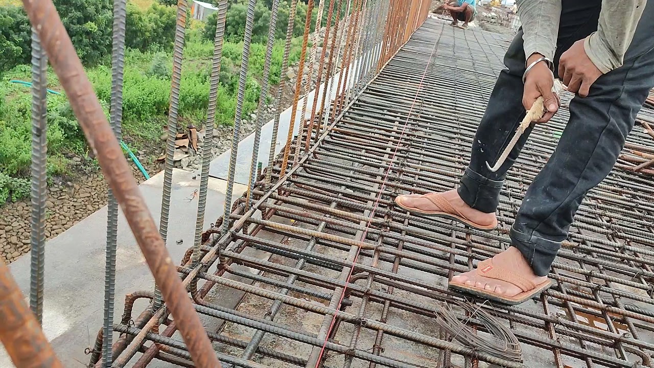Deck slab reinforcement & crash barrier reinforcement / major bridge/viaduct