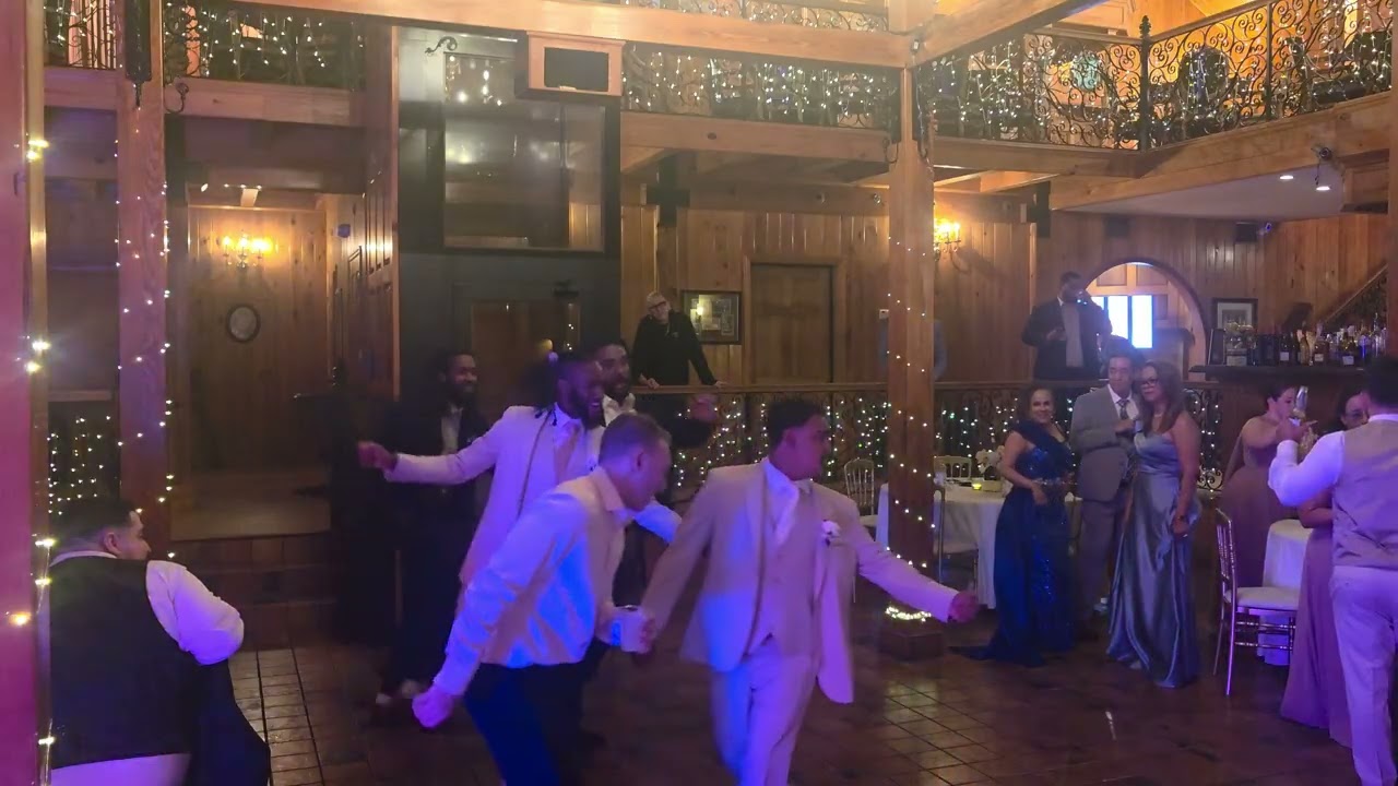 Estate on the Halifax Dancing 15.0 