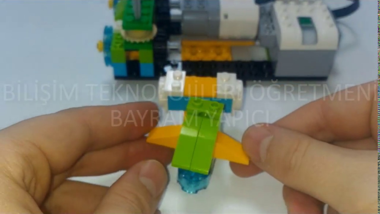 LEGO&reg; Education WeDo 2.0_1 - MODEL - 9.2 - DANCING BIRDS