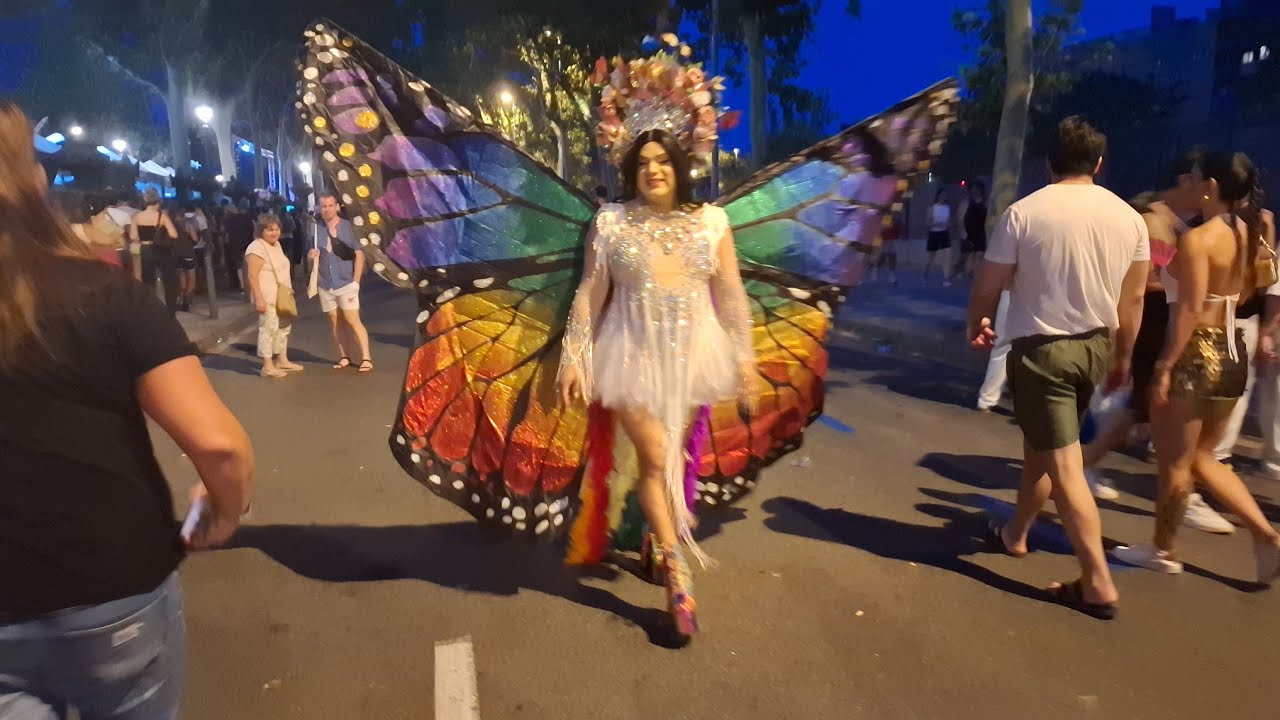 Barcelona Pride Parade 2026: Greetings to Hungary