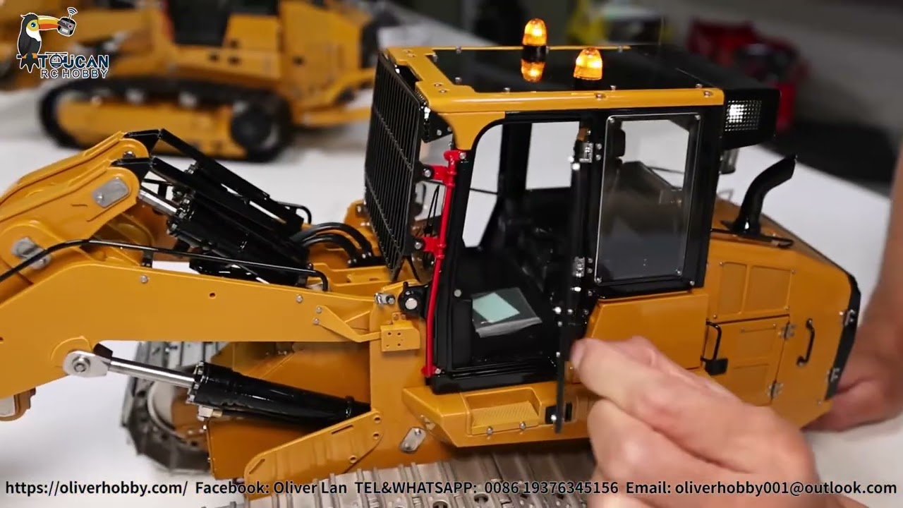 Unbox LESU 1/14 973K Hydraulic RC Loader