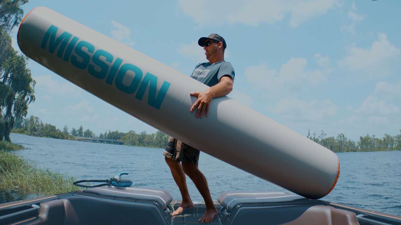 Bye-Bye Tie-Up Troubles: Mission Boat Gear's Titan Fender Saves the Day!