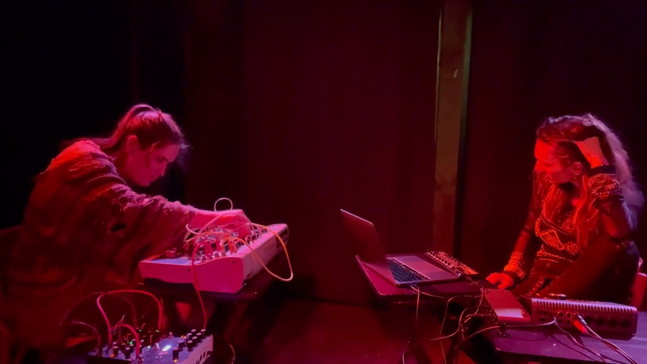 Modular Synth Duo - Experimental Improvisation