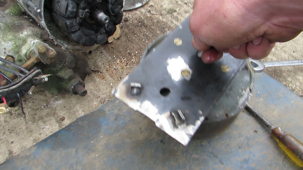 Invacar MK12e update. The Villiers 11e engine stripdown begins.