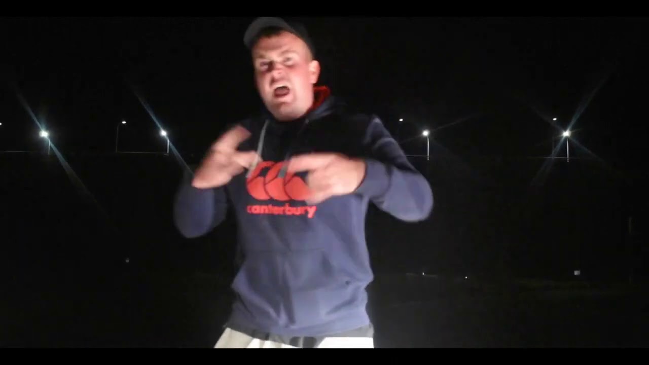 MIRKZY X DVOUR   PAPERMAKER (OFFICIAL CLIP)