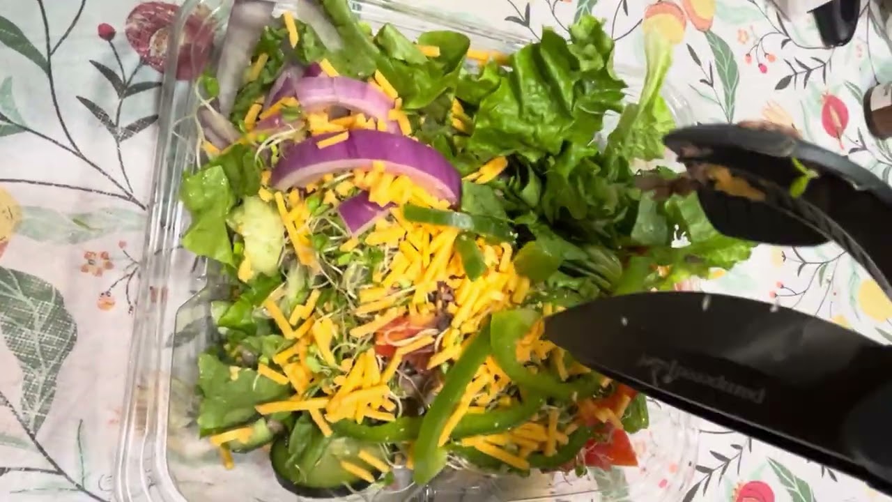These are great Salad Choppers by Pampered Chef. https://www.pamperedchef.com/party/lisascott0110