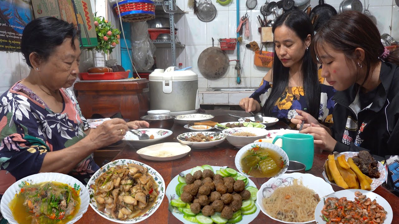 Eating Homemade Food Compilation - lunch and dinner in Cambodia's family
