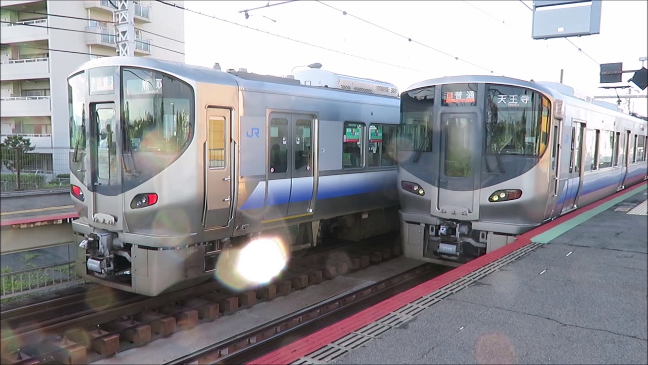 【平日朝ラッシュ時の普通列車】JR阪和線・浅香駅にて