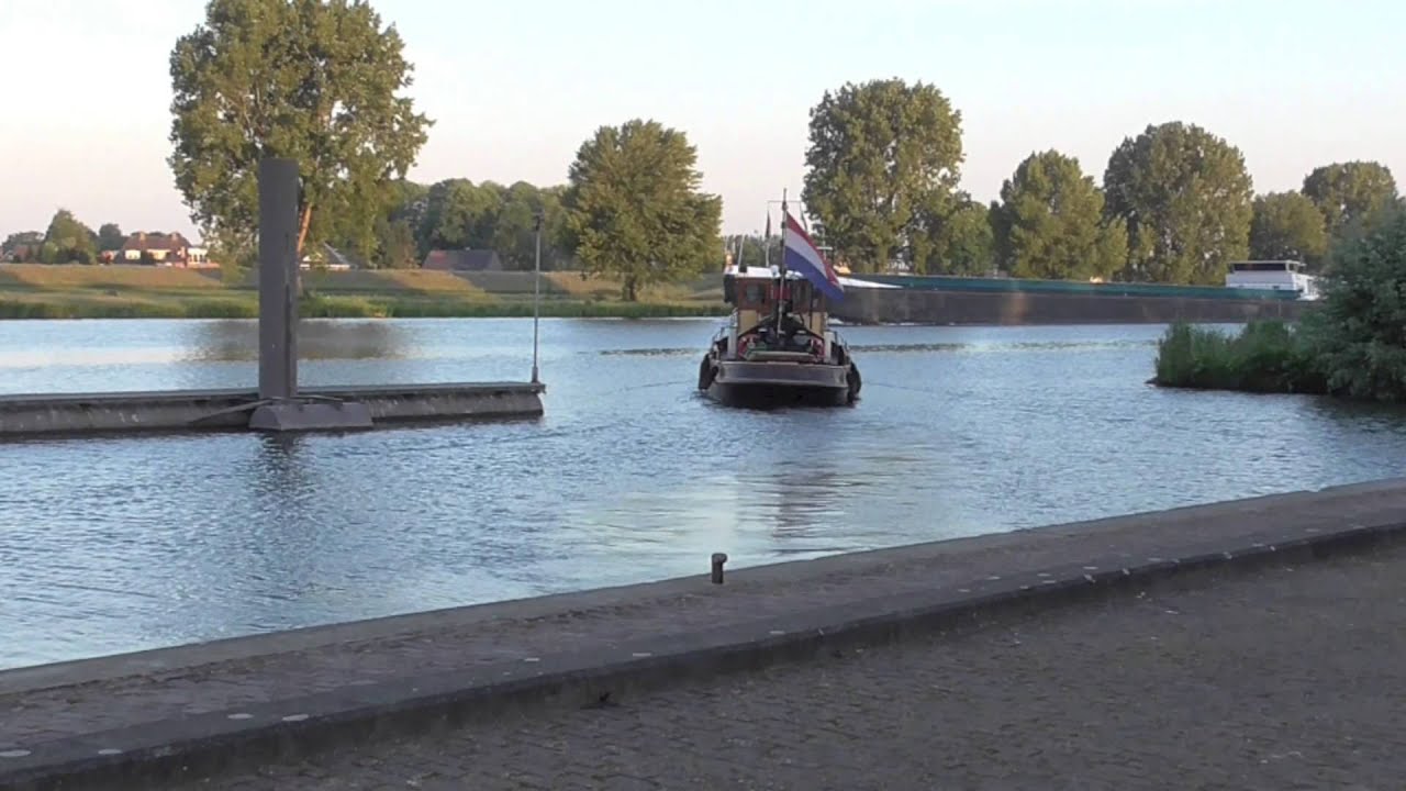Sleepboot Leentje