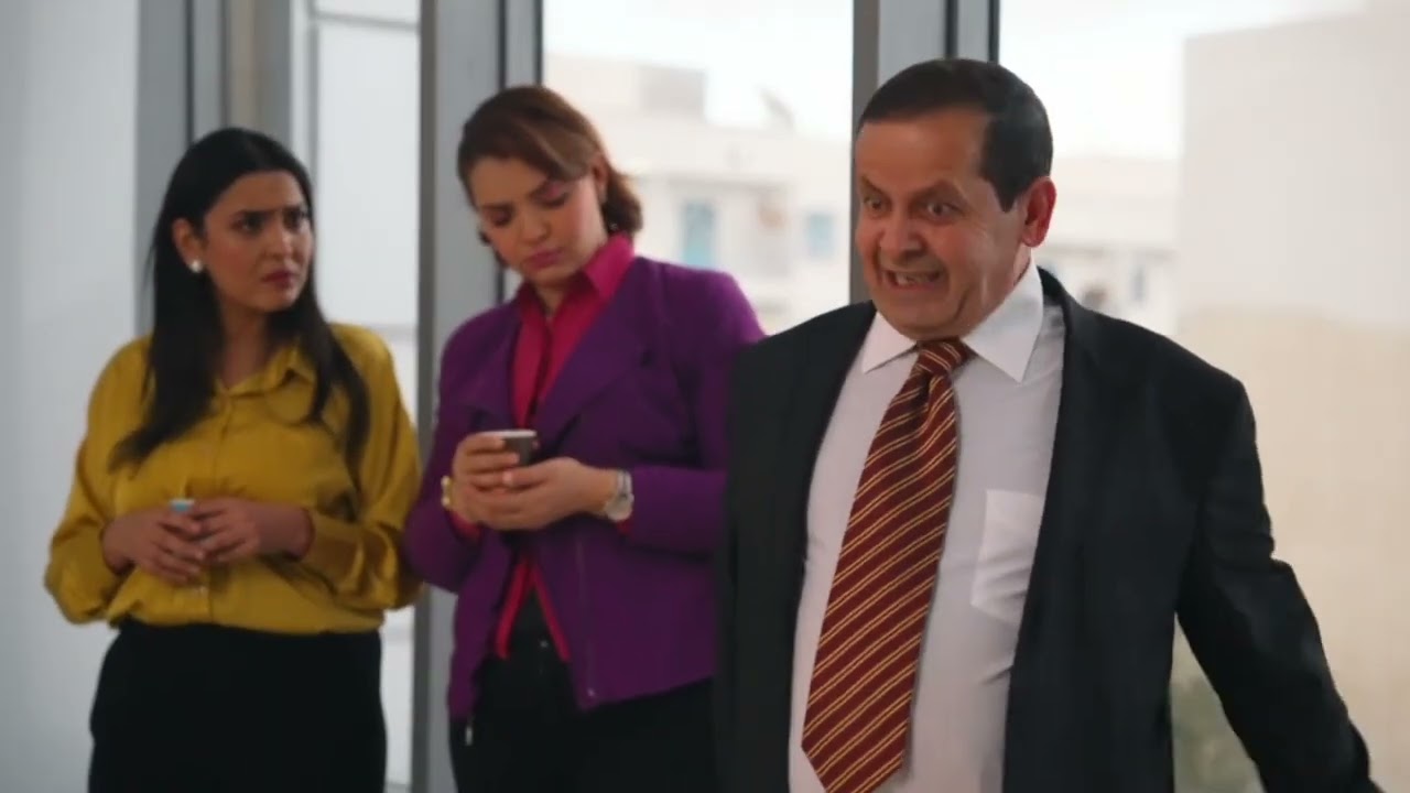 كيفاش تعيشوا فيها، إنتوما، الإدارة هاذي؟ منين باش تصلّحوها من الفوق ولا من اللّوطة؟ 🤔