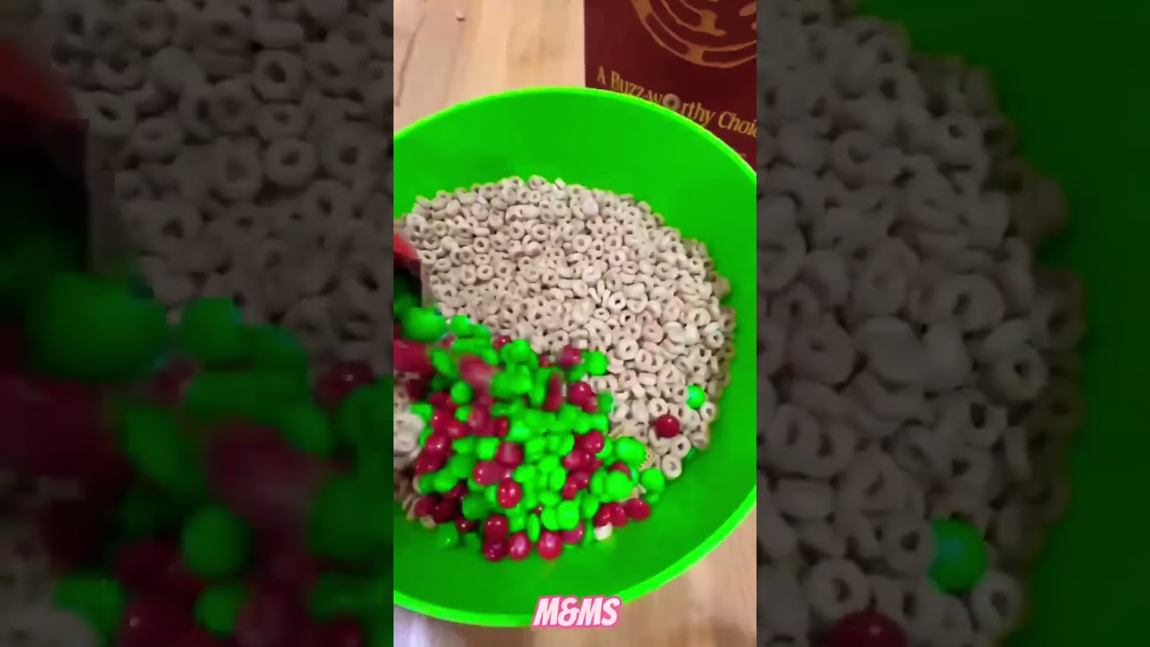 Girl Scout’s Christmas Chex Mix