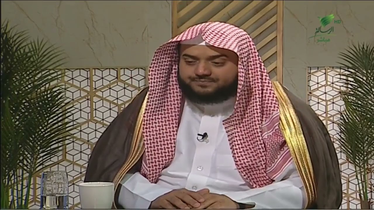 #يستفتونك | هل يجوز للشخص أن يحج عن نفسه ولوالديه في نفس الوقت؟- الشيخ د. راشد المطوع