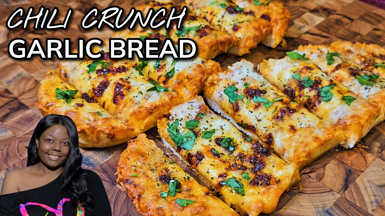 CHILI CRUNCH GARLIC BREAD | Crispy, Cheesy & Irresistible!