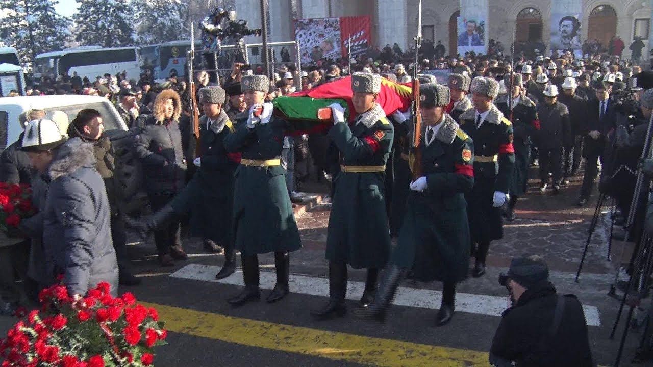 Болота Шамшиева проводили его в последний путь / 24.12.19 / НТС