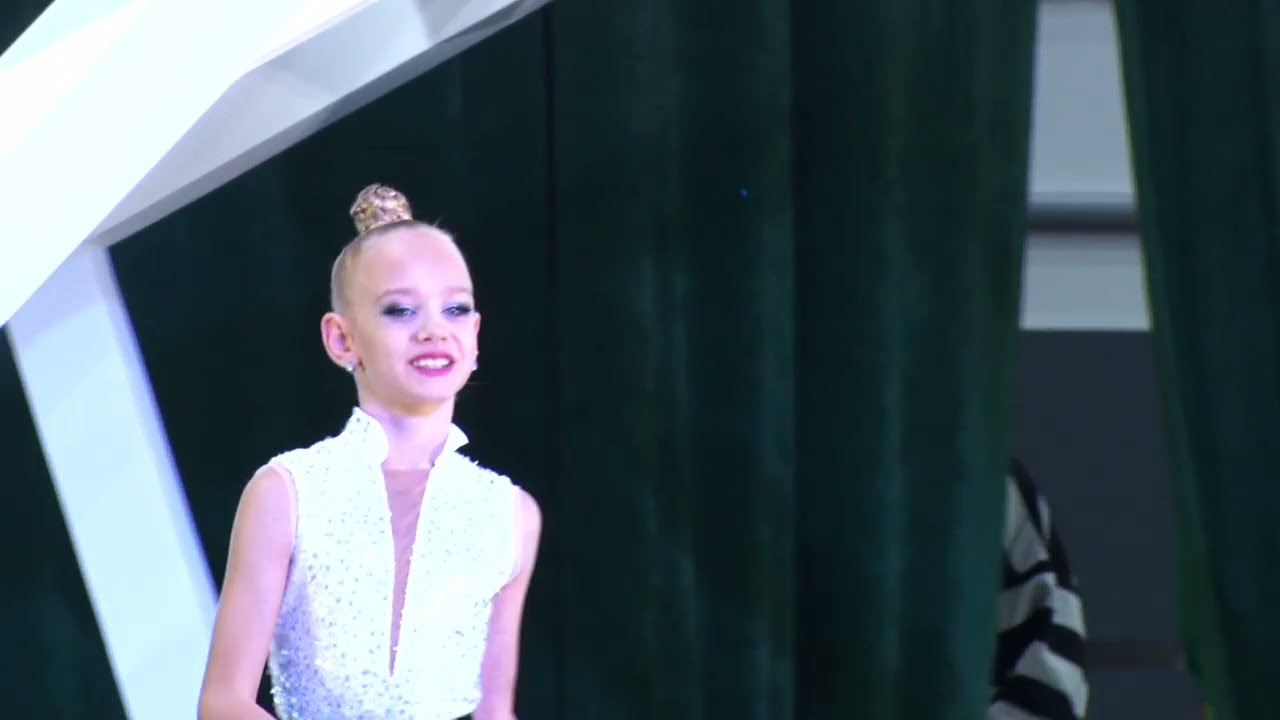 Бєляєва Злата 2013 стрічка