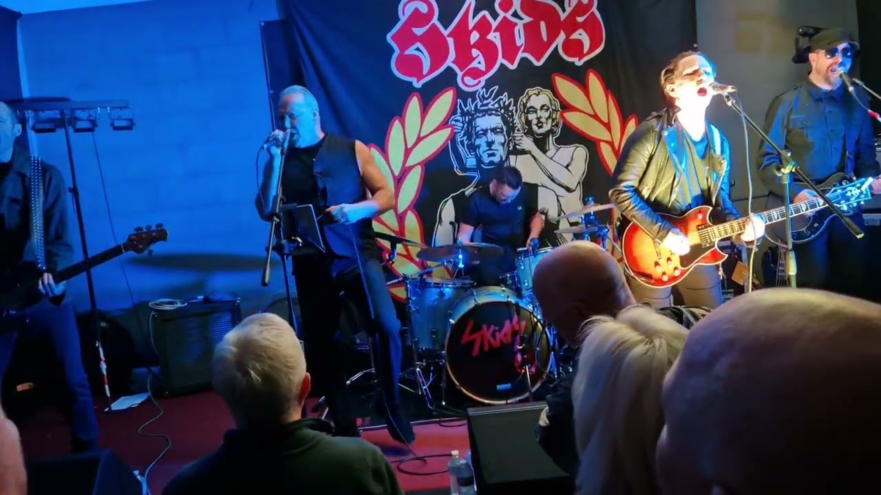The Skids take to the stage LIVE At Corby Ex-Servicemans Club 2024