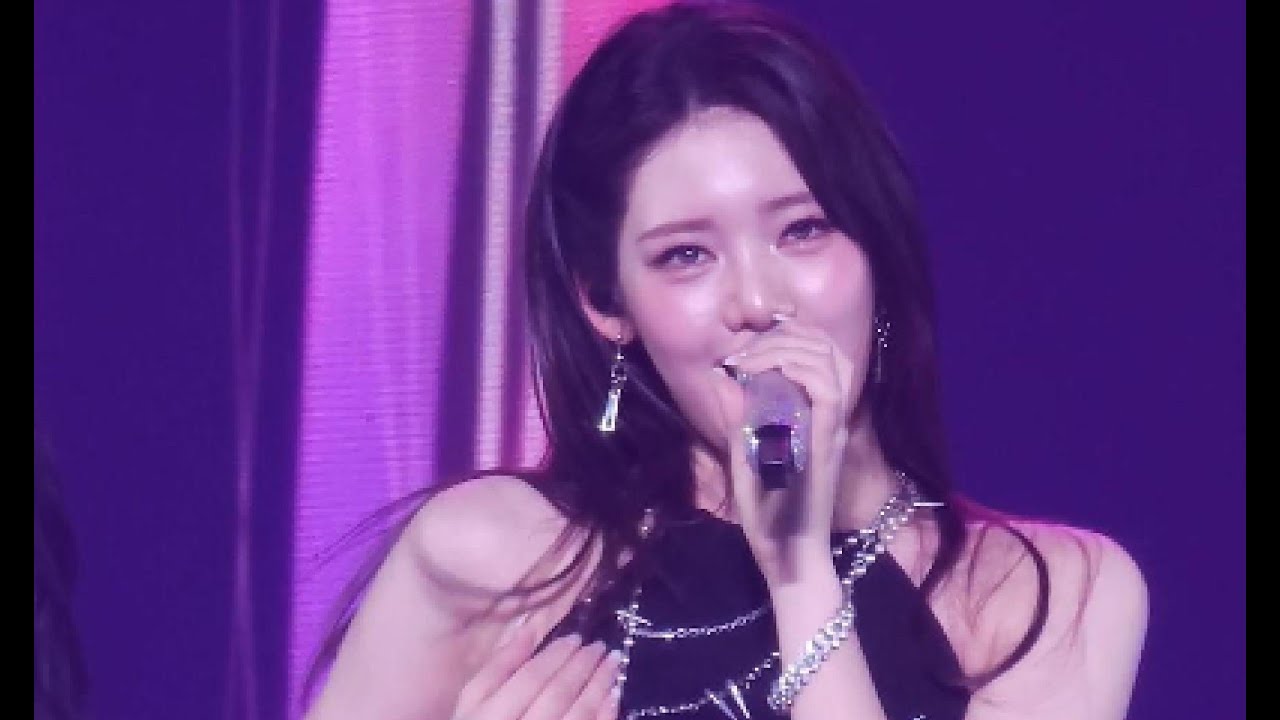 [4K][BABYMONSTER(베이비몬스터) ]Like That (Rora Fancam) - 250517 Babymonster 1st World Tour in Singapore