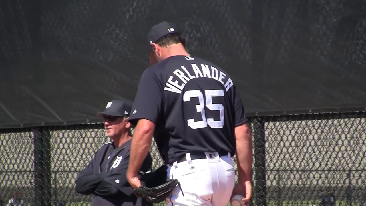 2017 Tigers Spring Training - Justin Verlander Throws Bullpen Session