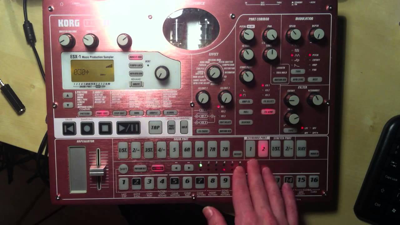 Korg Electribe SX tutorial: stereowidening / microtuning