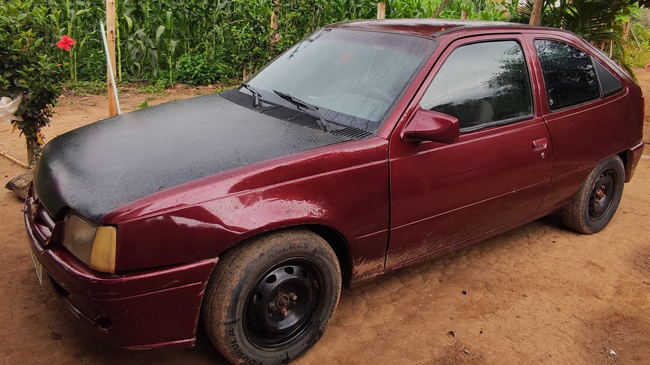 Kadett 2.0 estou sem garagem para meu carro #carro #garagem #sol #humor