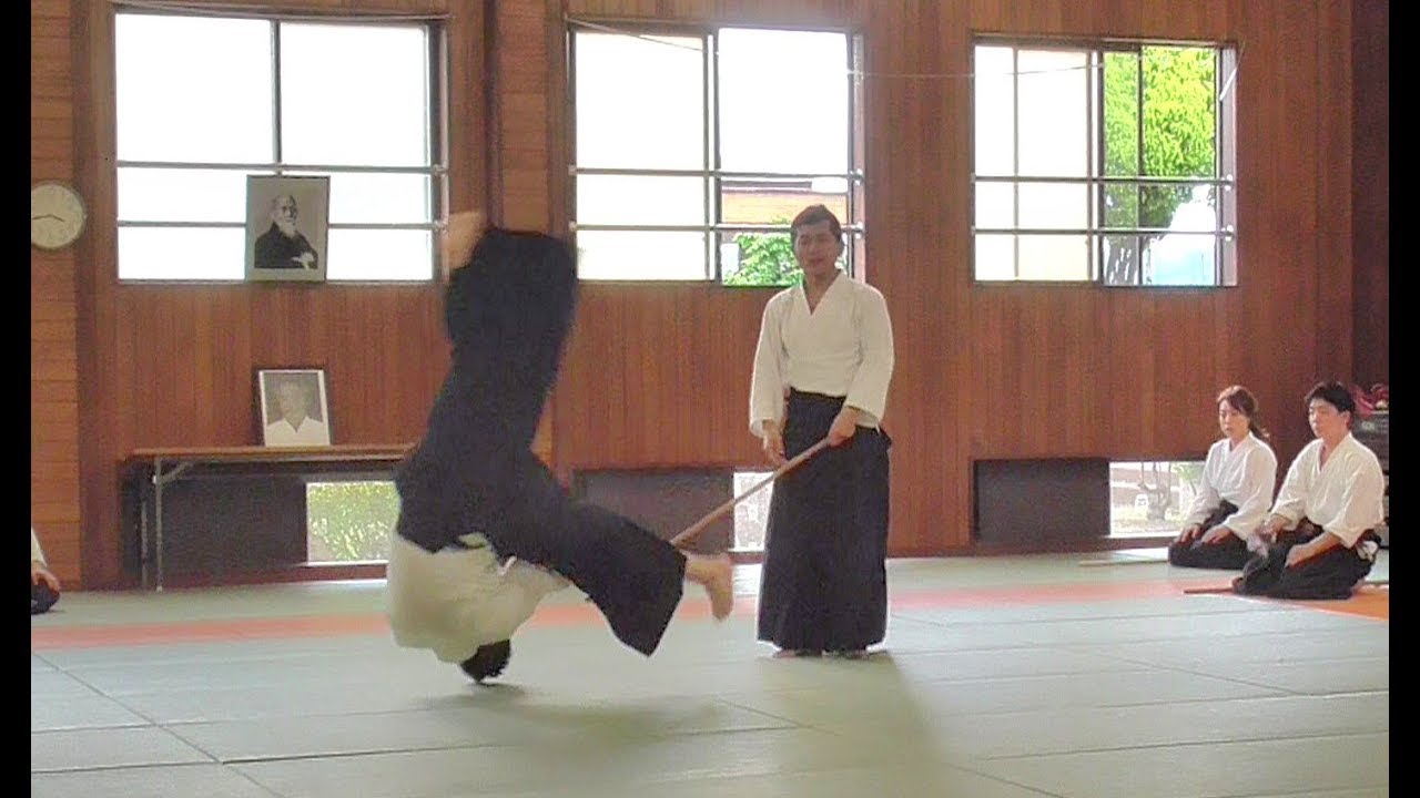 ★四方投げ、18の杖、肩取り、めぐりを使った片手取り・交差取り On June 15-16.