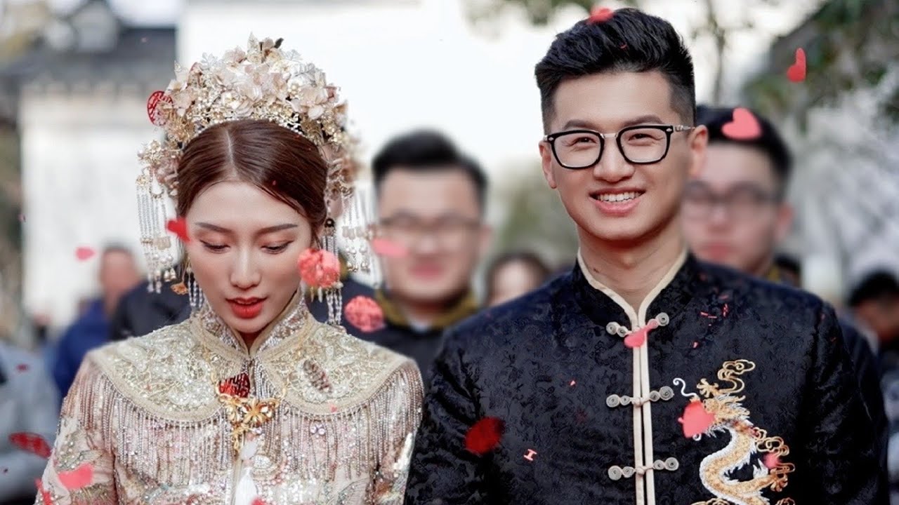 相恋7年，我们在上海举办了一场700人的百万婚礼！从17岁到结婚生子的恋爱经历