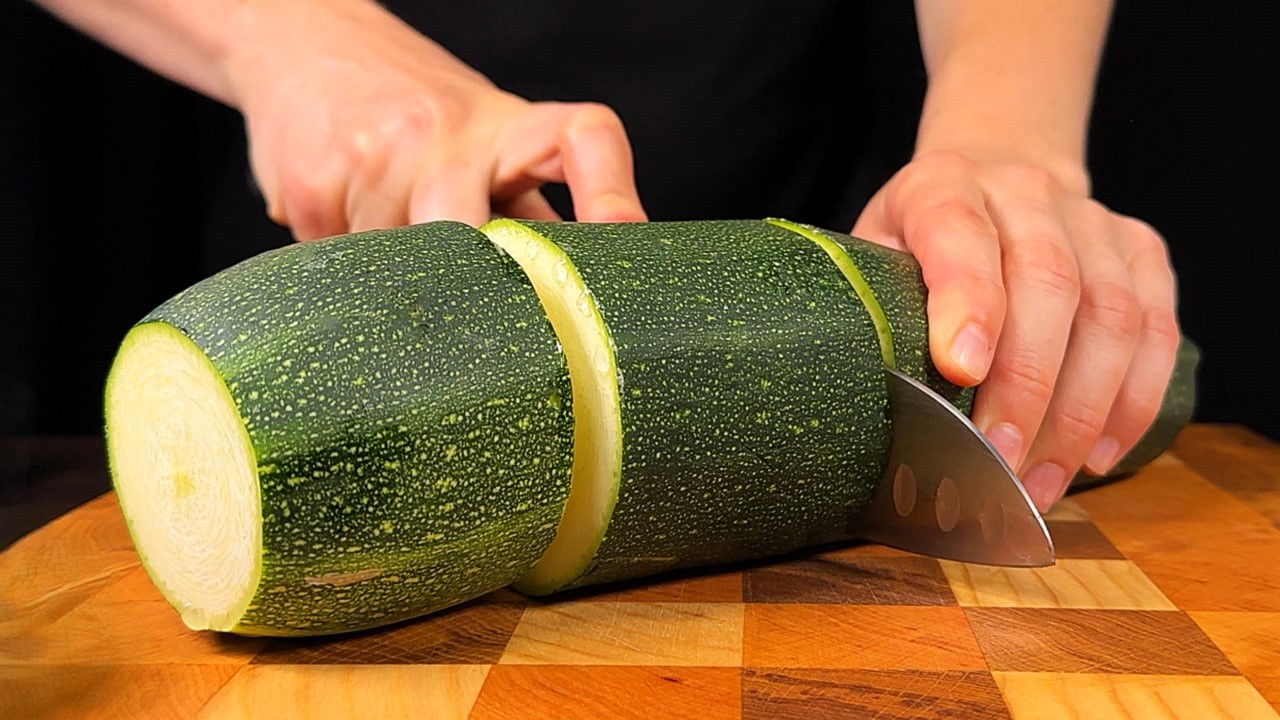 Я больше не жарю цуккини! Новый, супер вкусный и простой рецепт с цуккини!