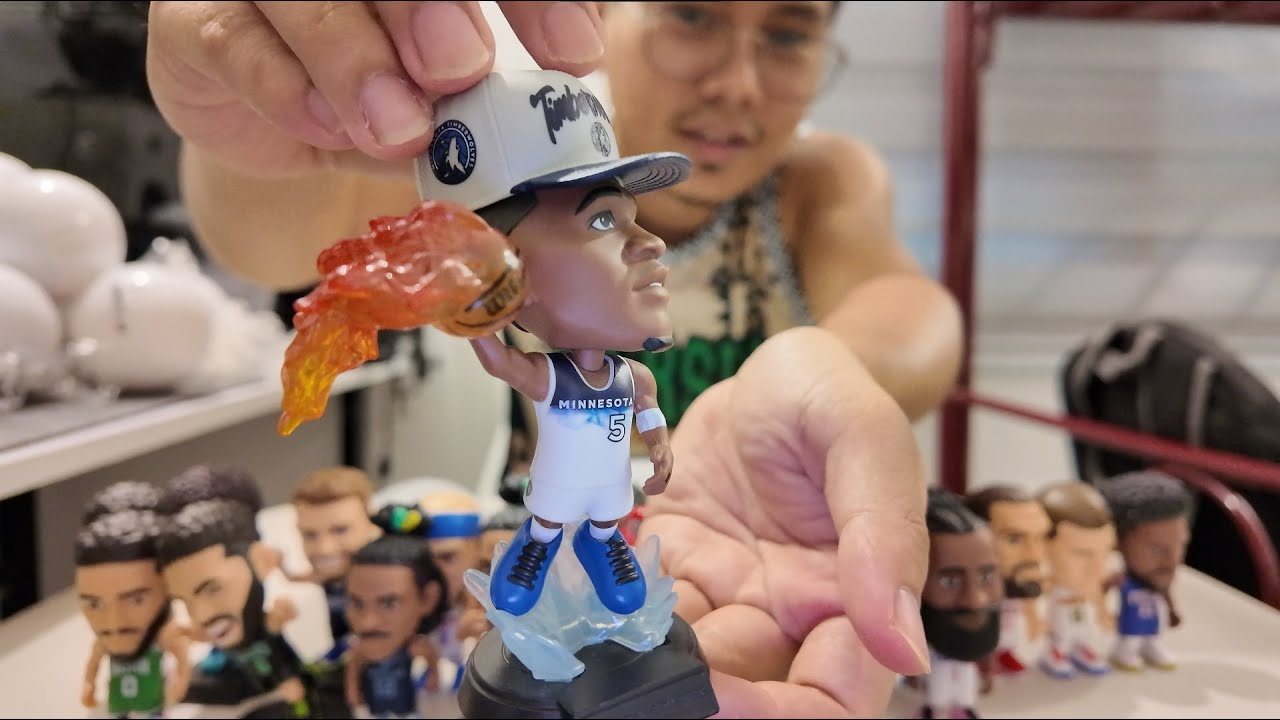 ZURU NBA BALLERS SUPER RARE ANTHONY EDWARDS