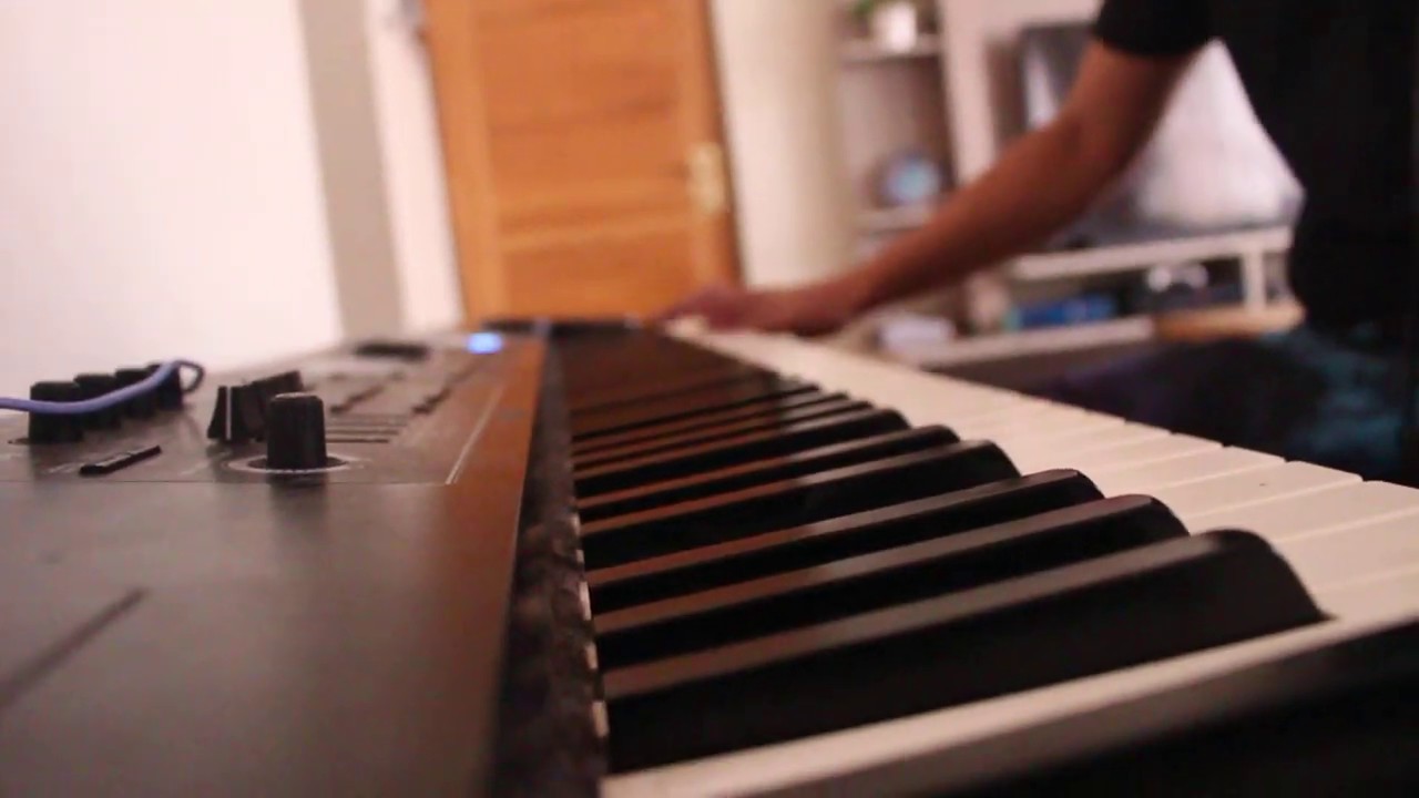 Roland Juno DS - 80's Medley