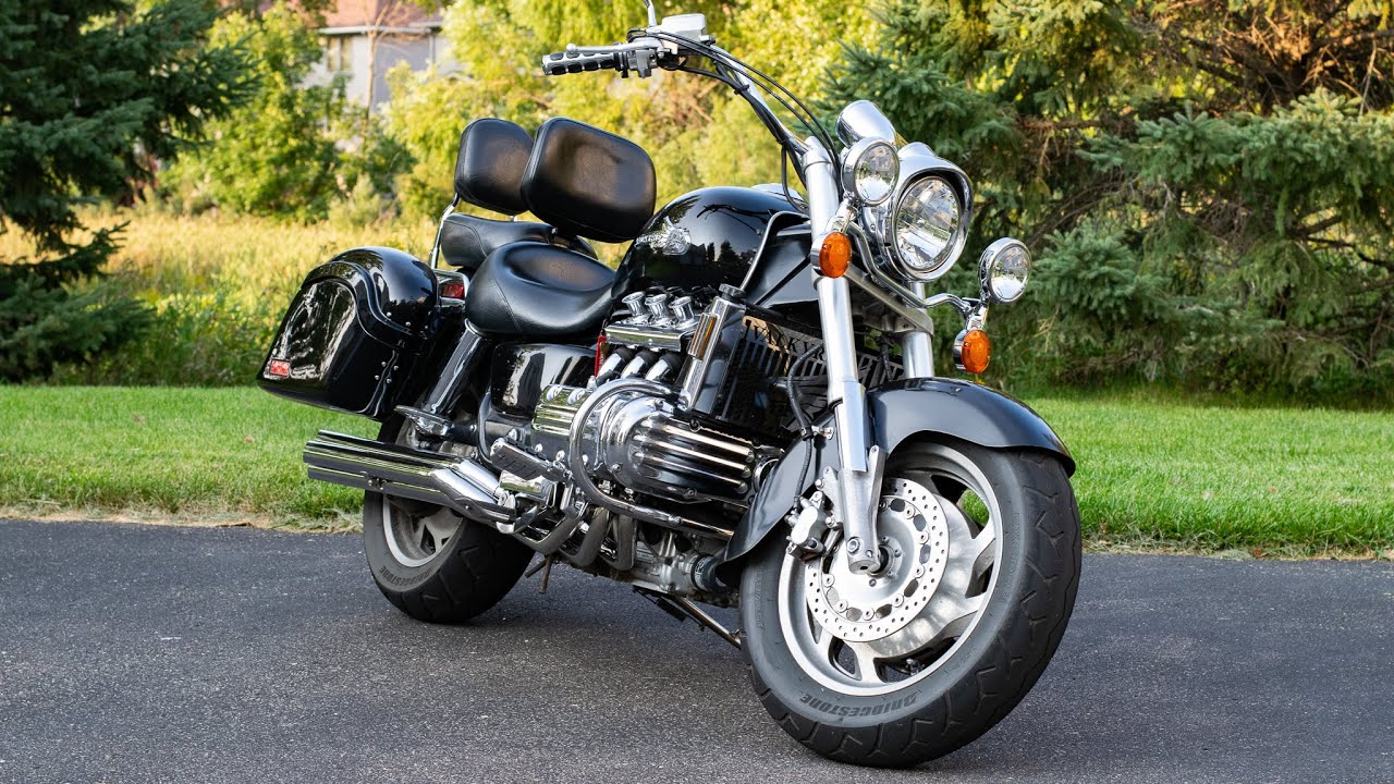 Pure Engine Sound - Honda Valkyrie Straight Pipes