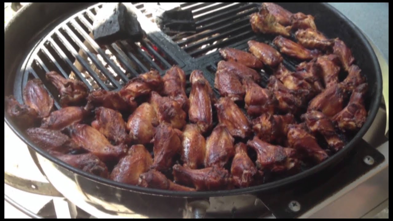Smoked Hot Wings on the Weber Kettle