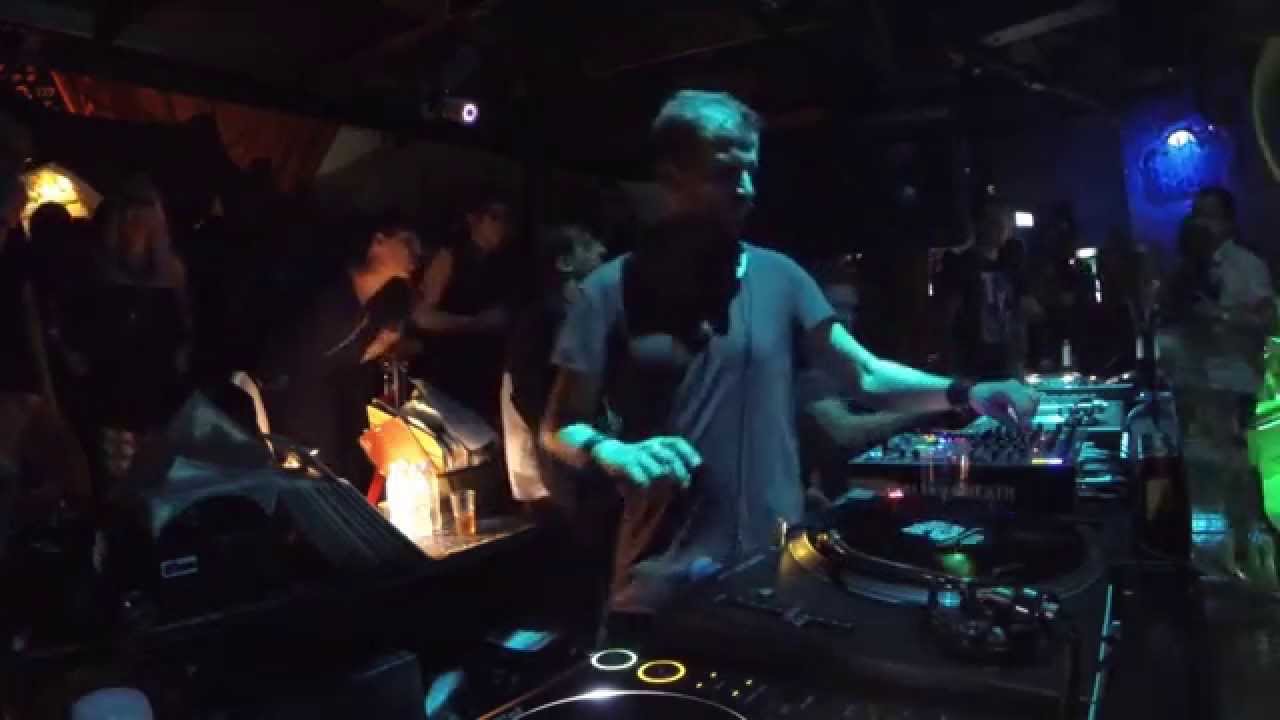 RICARDO VILLALOBOS b2b VALENTINO KANZYANI @ AMBASADA GAVIOLI [HD]