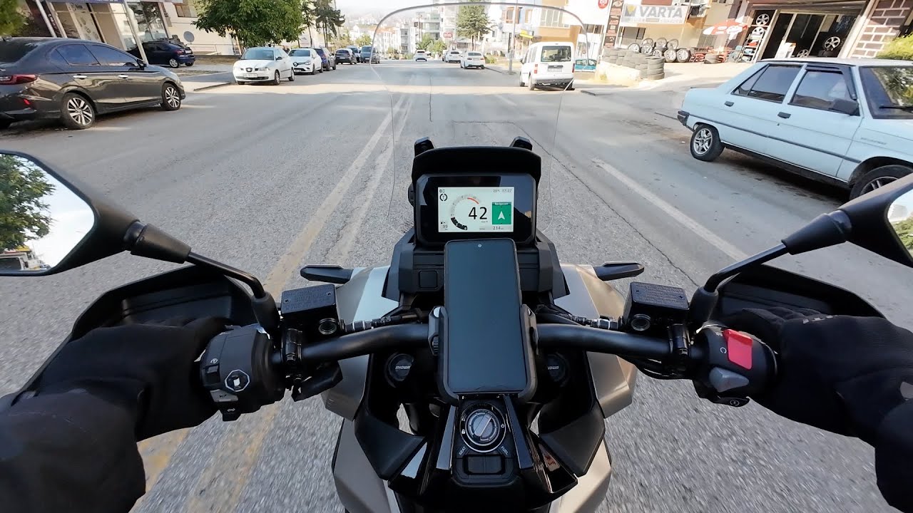 ADV 350 ile İmrahor Vadisi'nde kısa bir gezinti.