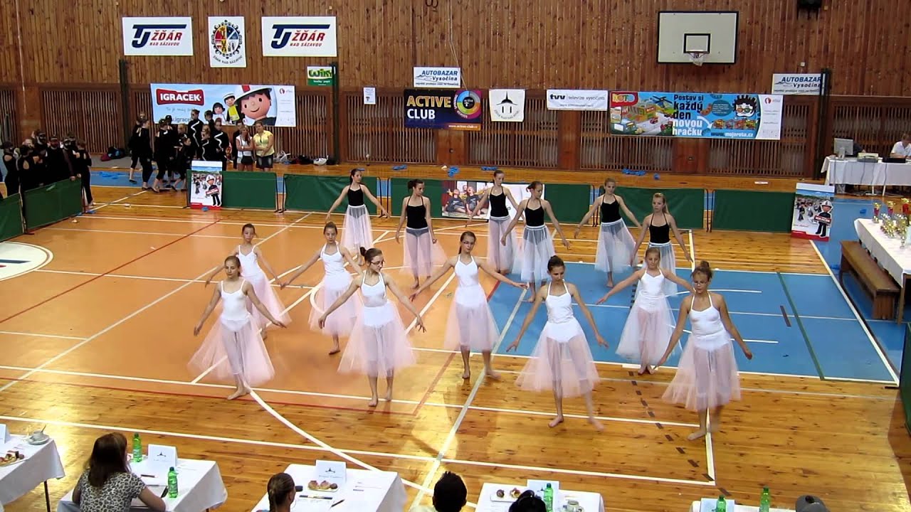 Baletní chvilka - Žďár tančí 2012