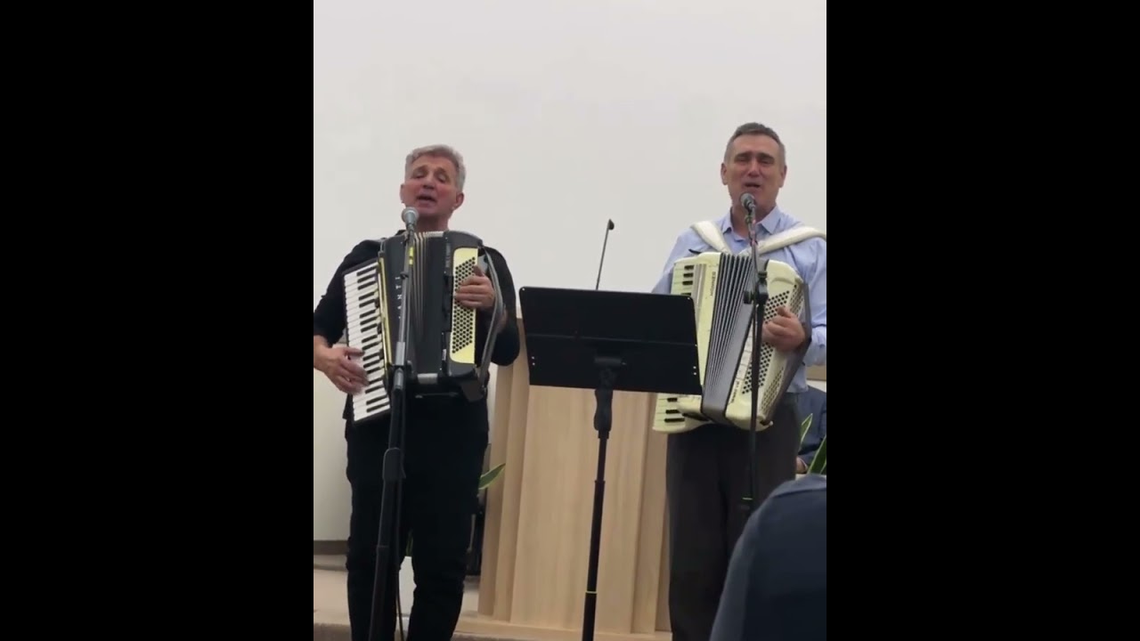 Puiu Chibici și Ilie Puha / Suntem doar o răsuflare 